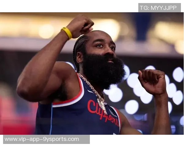 哈登季前赛表现低迷场均仅得6分助攻77次命中率惨淡引发热议 哈登季前赛表现低迷场均仅得6分助攻77次命中率惨淡引发热议