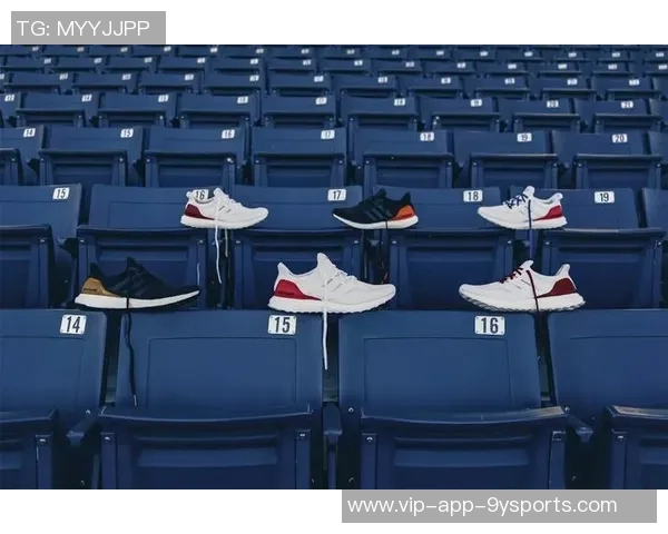 未来之星闪耀赛场Nike为NCAA女篮球员朱朱沃特金斯特别推出个性配色球鞋